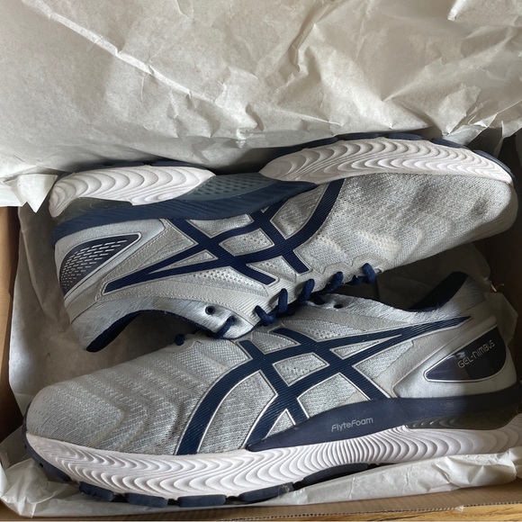 Asics Gel-Nimbus 22 in graphite gray (2E - extra wide) - Picture 2 of 4